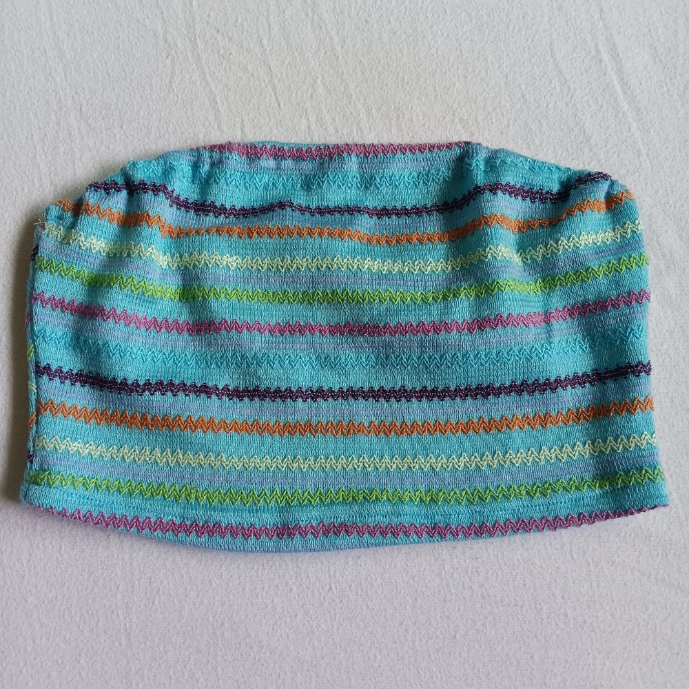 Multi Color Chevron Striped Blue Halter Top Sz Sm(13in PtP)